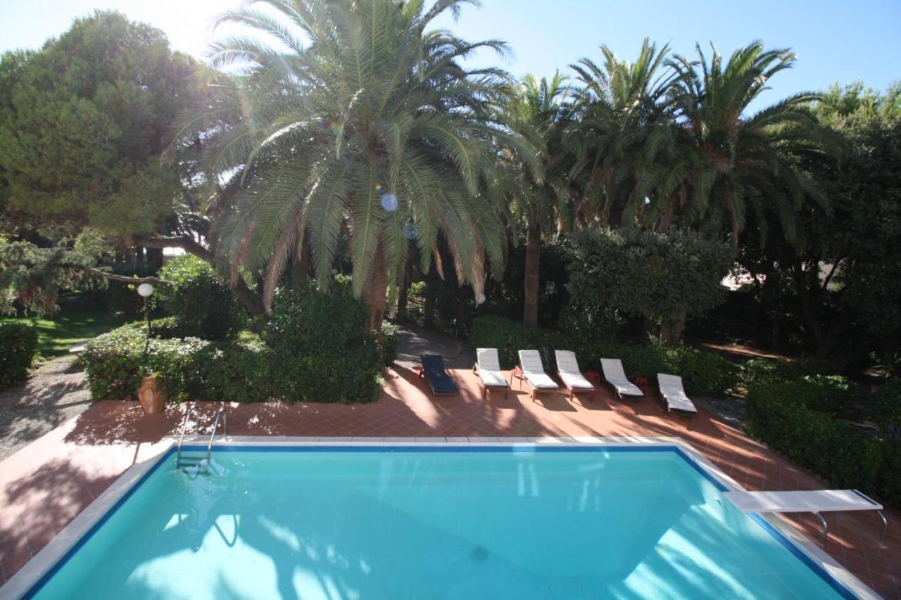 Villa Paradiso Castiglioncello Bagian luar foto